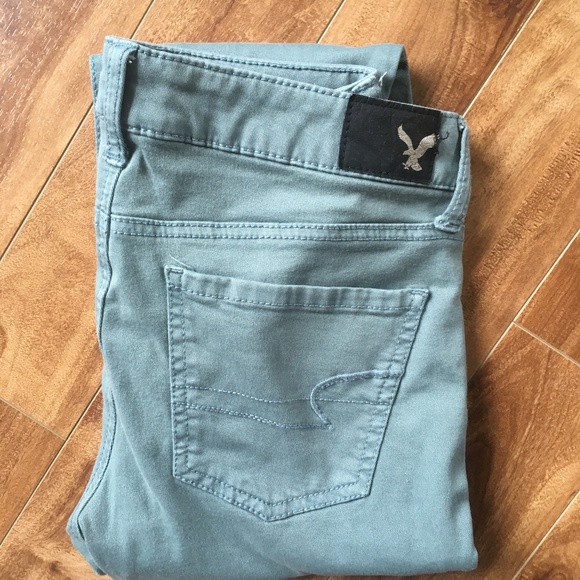 AEO Green Jade Jegging 2 Short - Picture 11 of 13